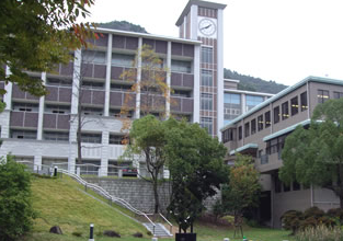 白陵高等学校
