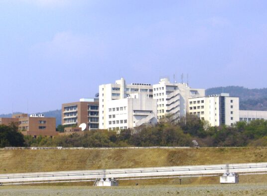 大阪外国語大学