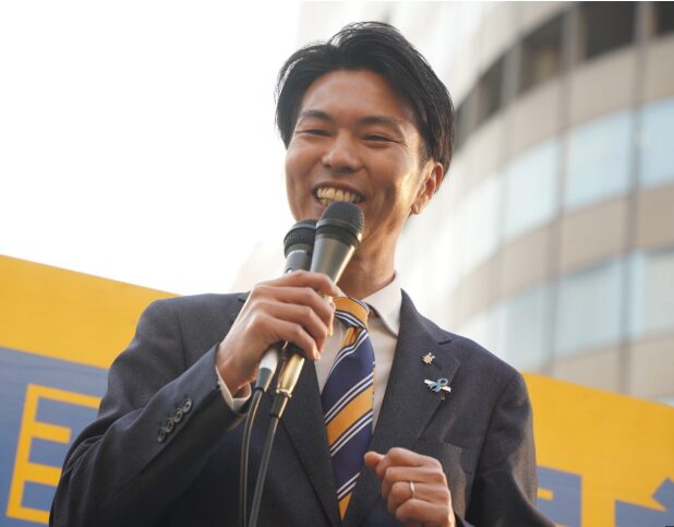 川元健一