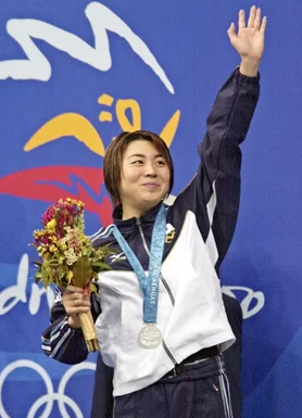 中村真衣