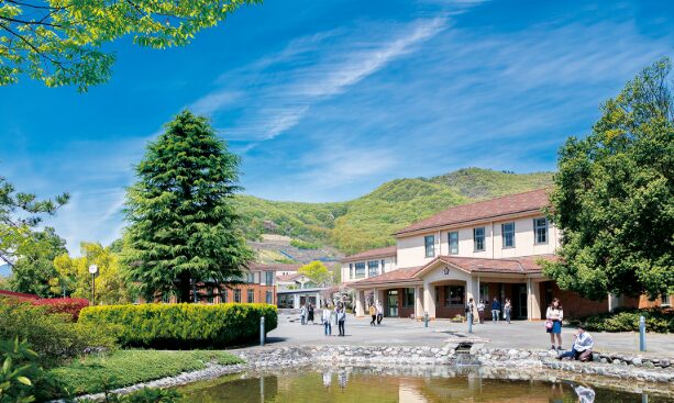 山梨英和短期大学 英文学科