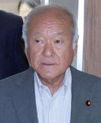 鈴木俊一
